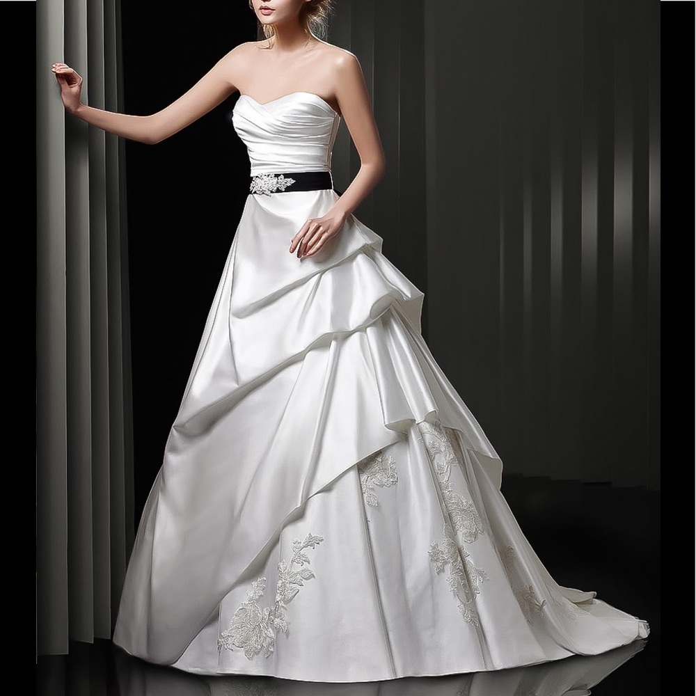 Black or white sash! ivory Satin  & formal sash - Picture 3 of 15